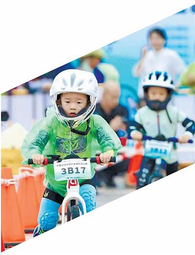 股粮网 体育运动添彩假日生活(建设体育强国)